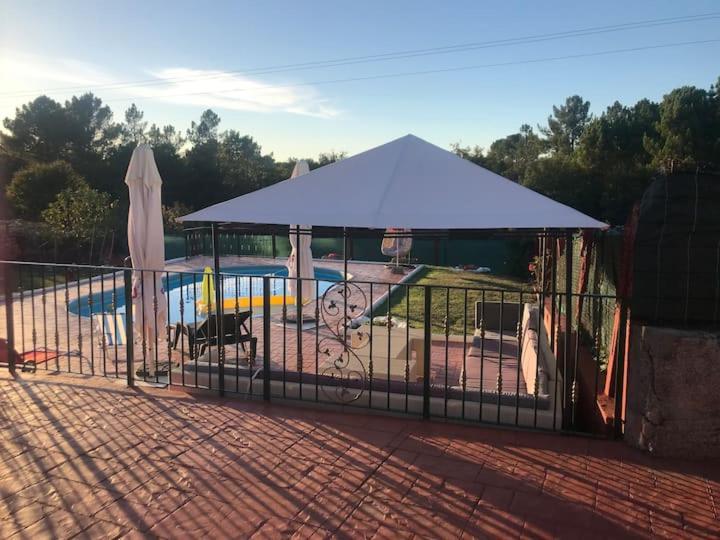 Alojamiento Entero Con Piscina Y Jardin. Ourense Exterior foto
