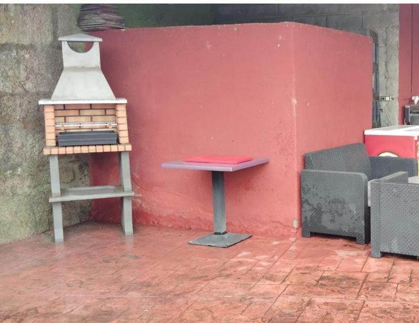 Alojamiento Entero Con Piscina Y Jardin. Ourense Exterior foto